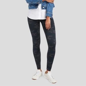 Spanx Look at Me Now Seamless Leggings 3X